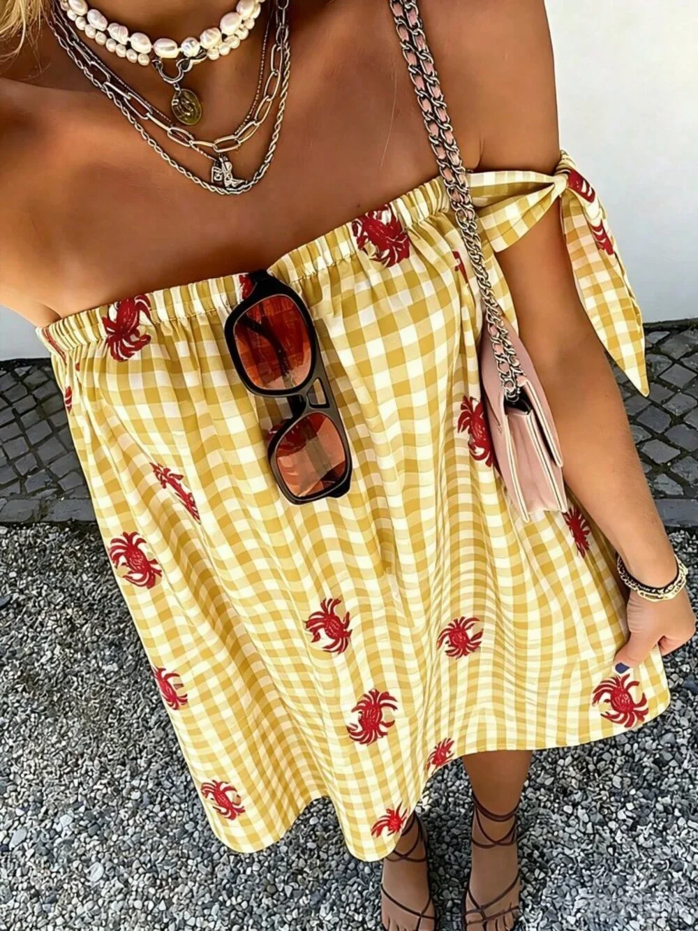 Yellow Elegant Women's Short Plaid Crab Embroidered Strapless A-Line Mini Dress - Picture 6 of 7